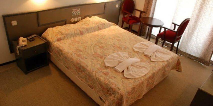 Verano Beach Hotel Ичмелер Екстериор снимка